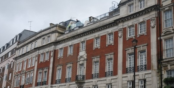 25-27 Buckingham Palace Rd