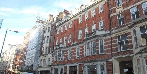 17-18 Margaret St