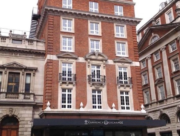 1-3 Albany Courtyard